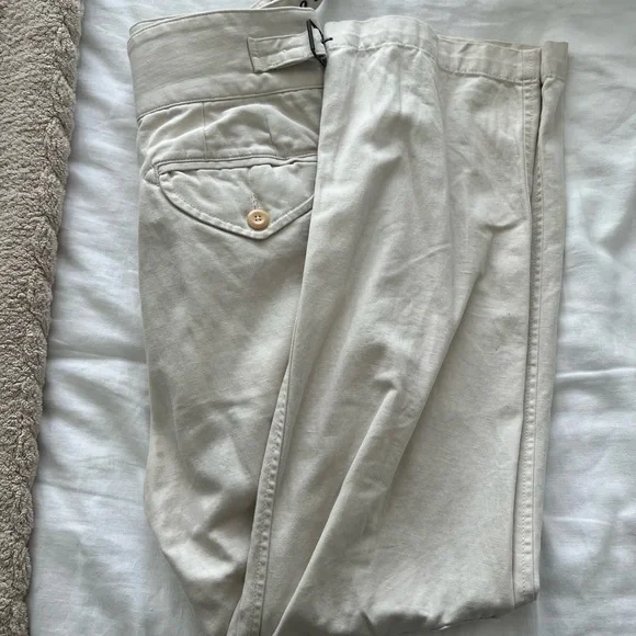 Banana Republic Cream Heritage Traveler Pants - Picture 7 of 8